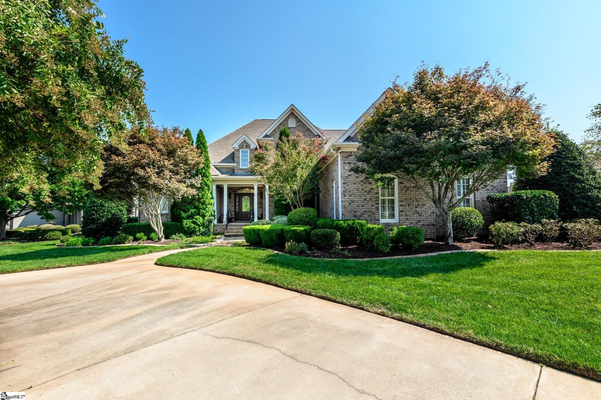 8 Griffith Creek Drive