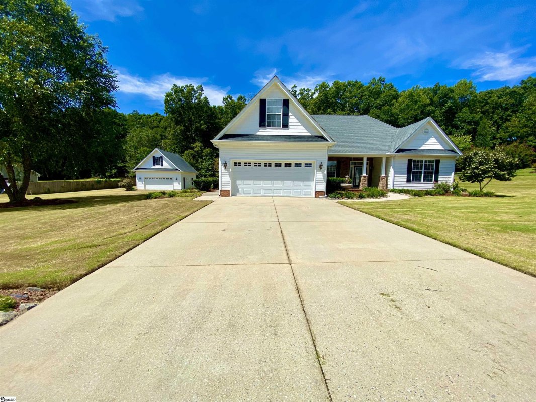 112 Sprouse Farm Way