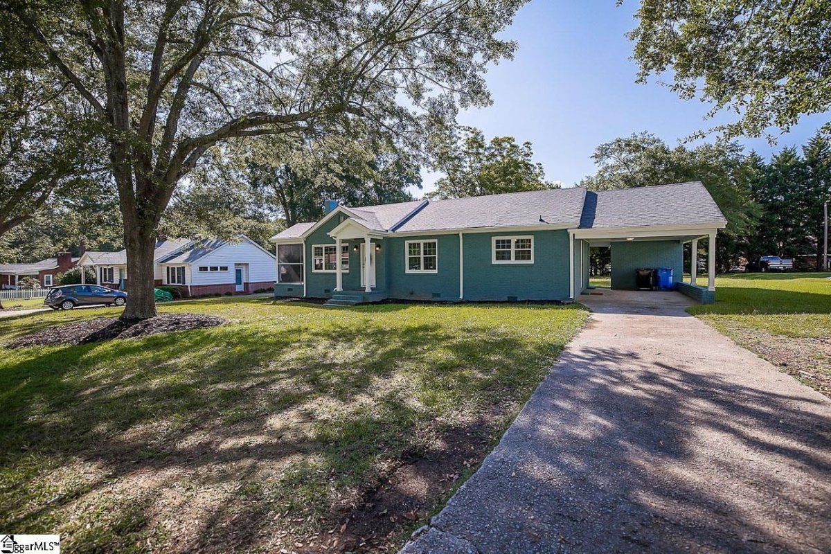 110 S Pliney Circle