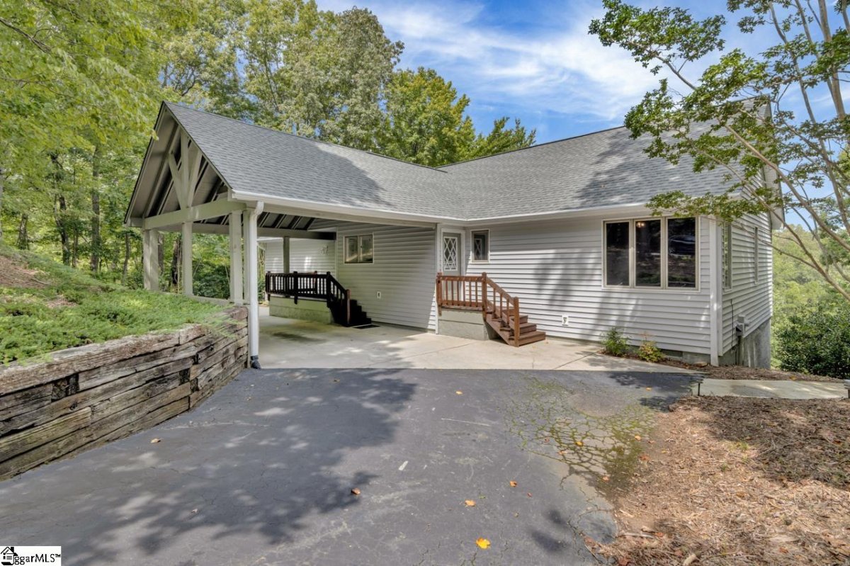 13 Westwind Court