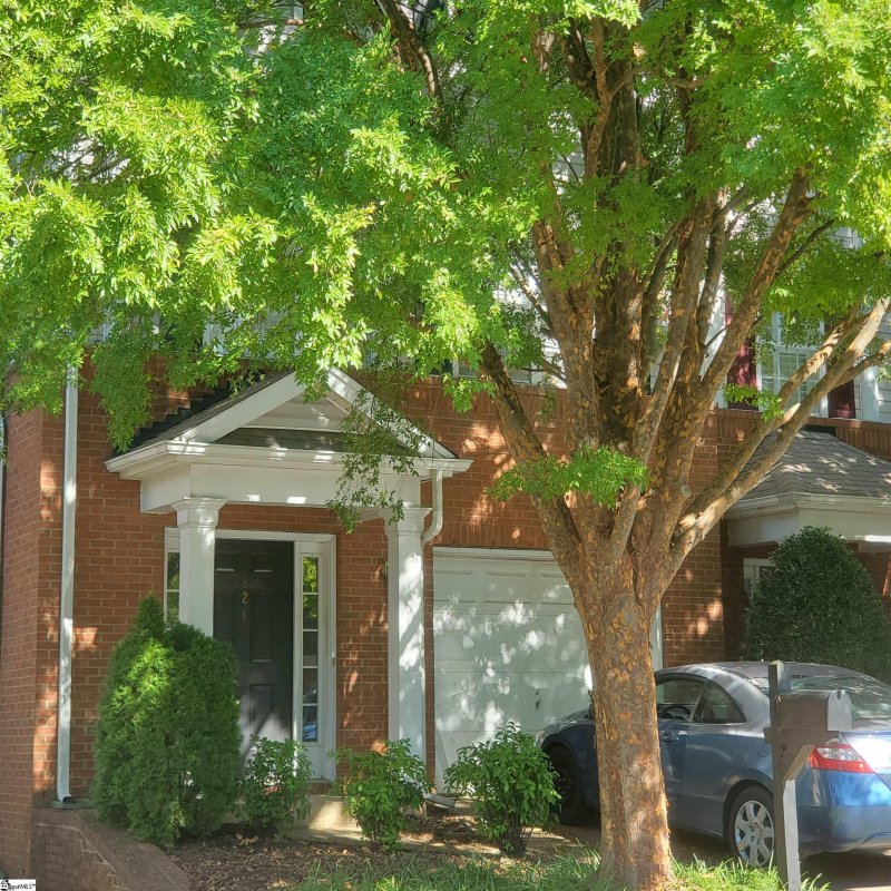 821 Giverny Street