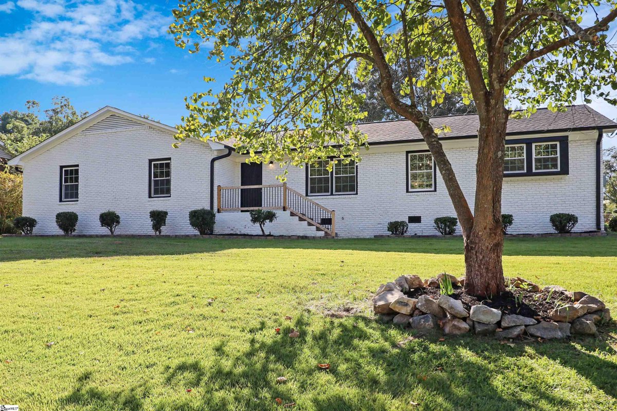 305 N Orchard Drive