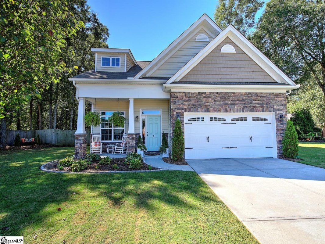 5 Hickory Cove Lane
