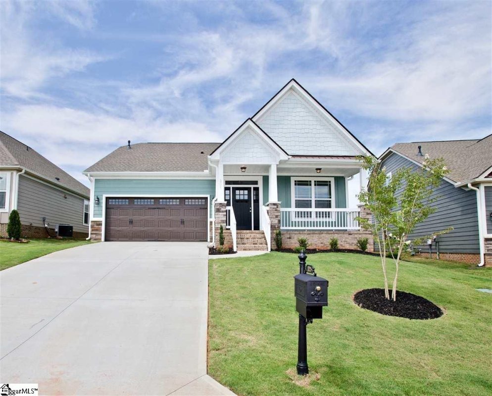 125 Bur Oak Drive