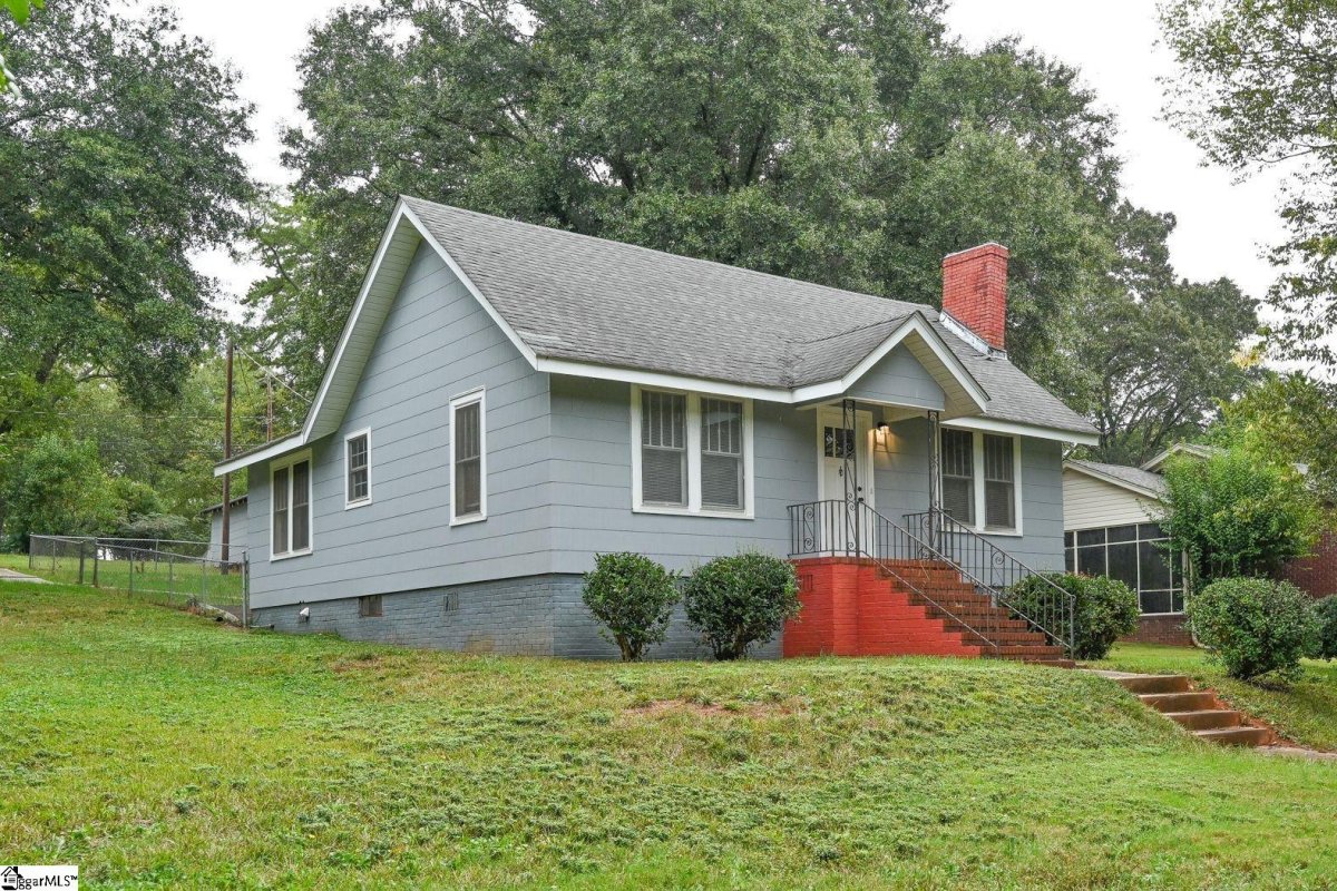 528 Grove Road