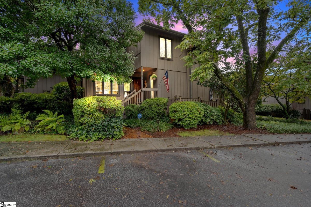 123 Inglewood Way
