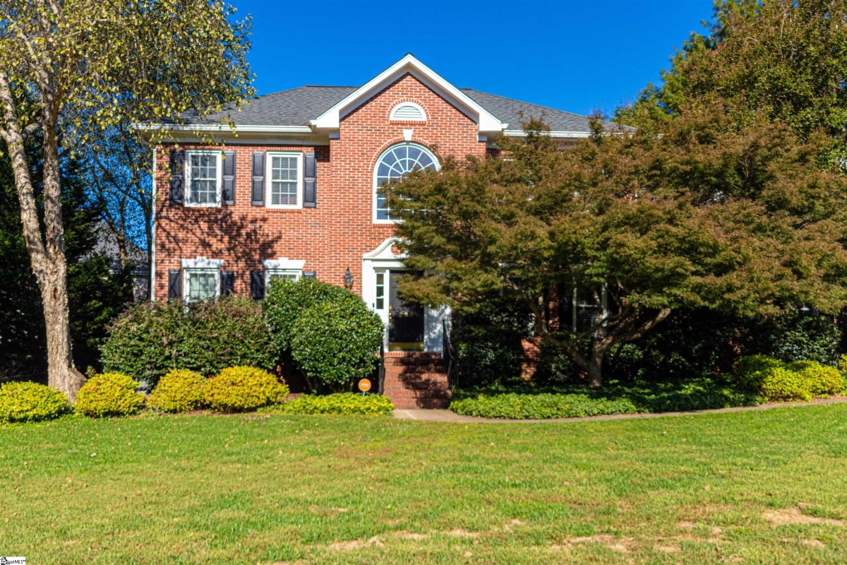 206 Chariot Lane