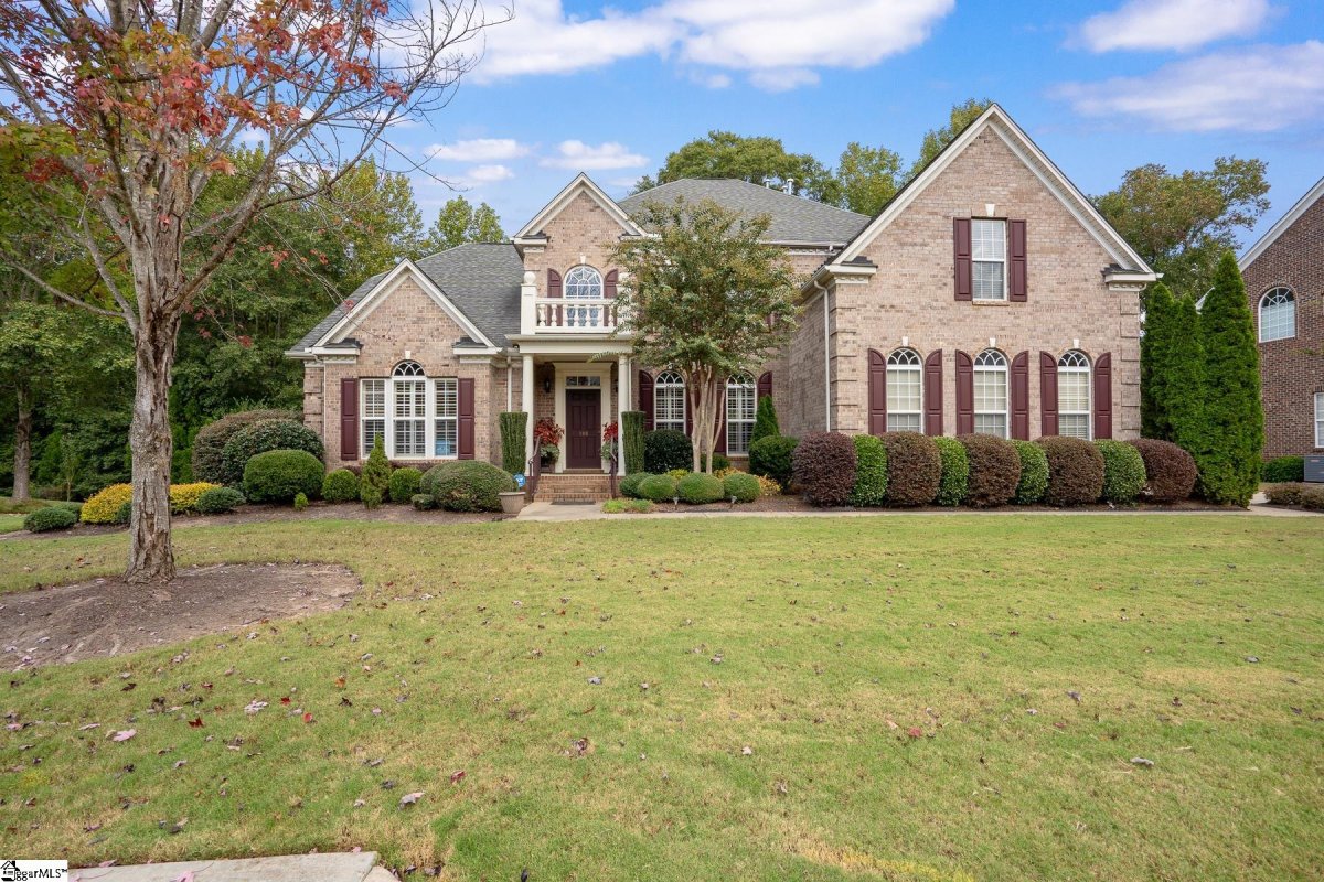 106 Chardmore Court