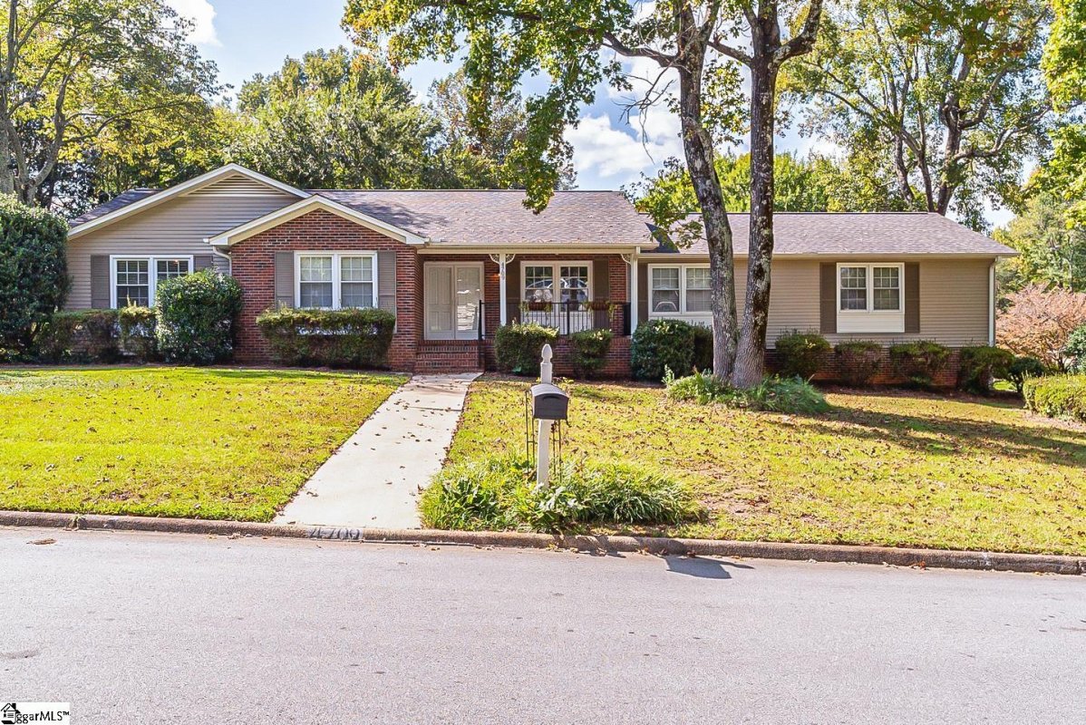 4709 Coach Hill Drive