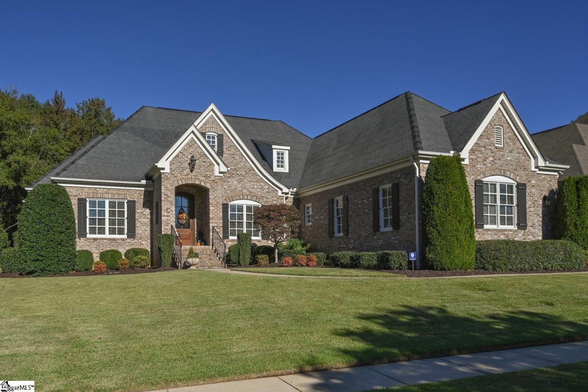 15 Scogin Drive