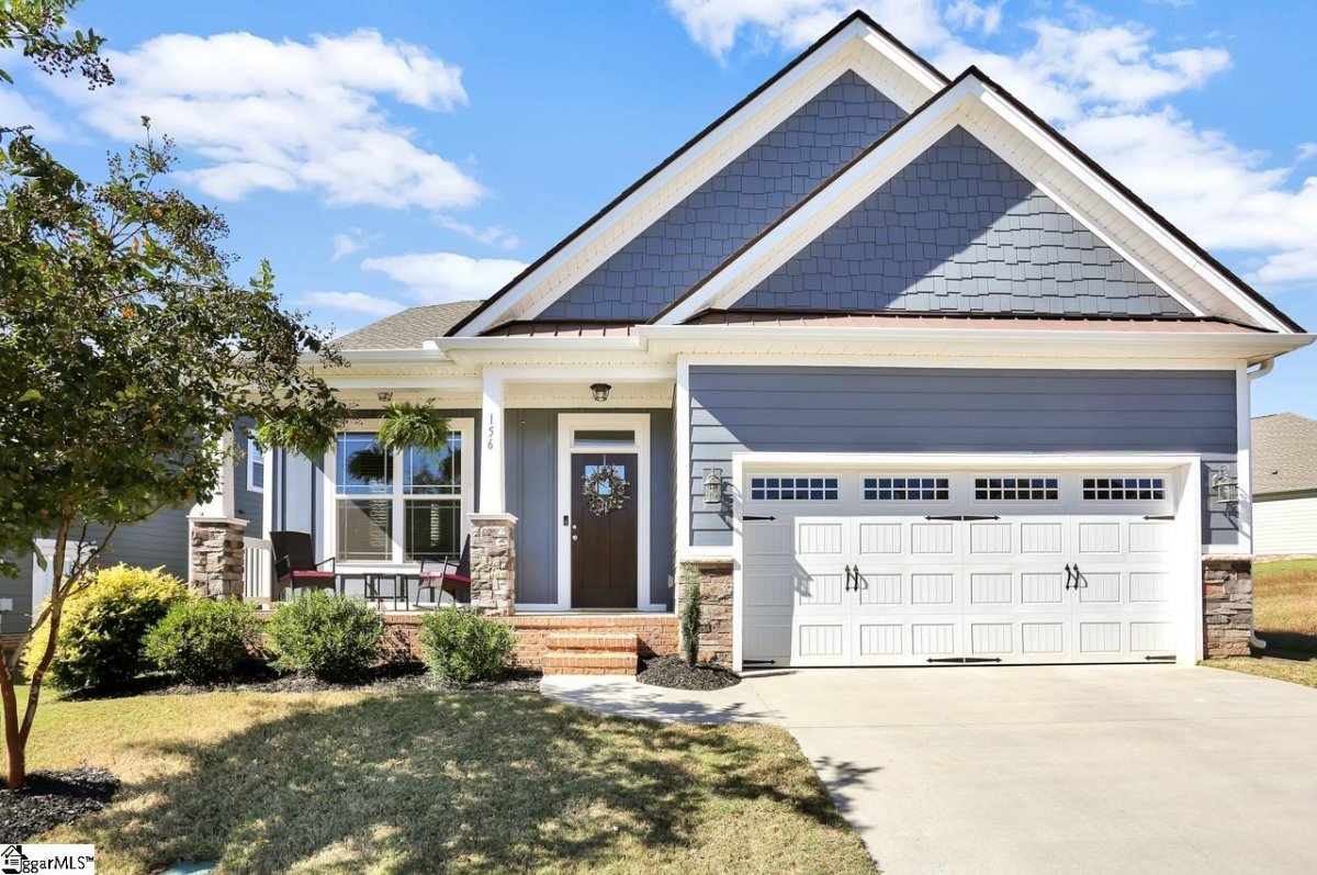 156 Bur Oak Drive