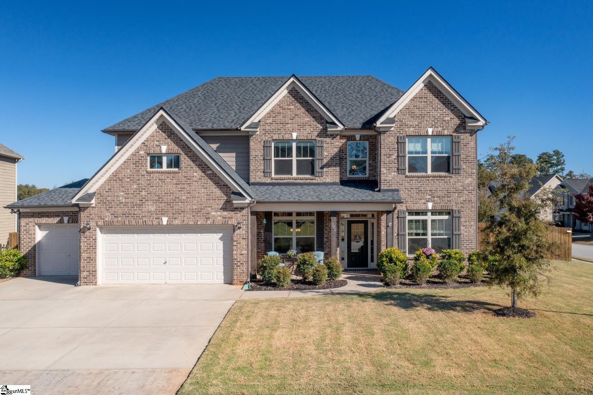 202 Delbourne Lane