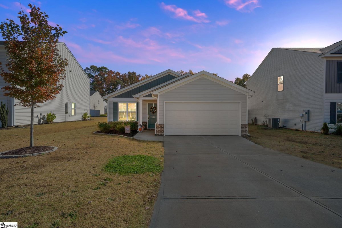 121 Traditions Boulevard