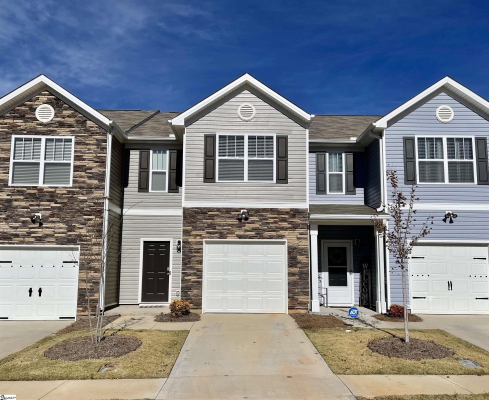 102 Southridge Court