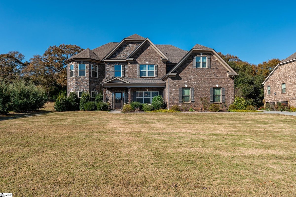 205 Tuxedo Lane