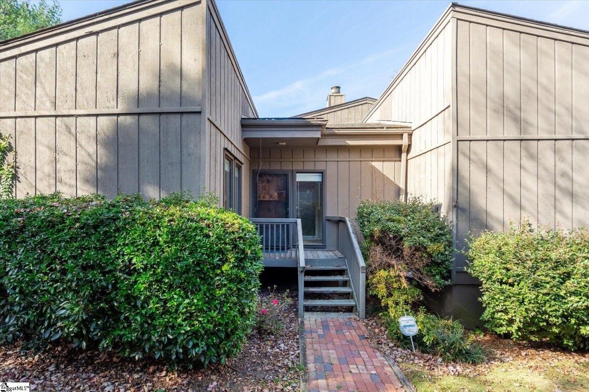 125 Inglewood Way