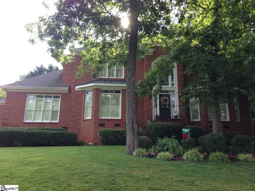 206 Waterford Lane