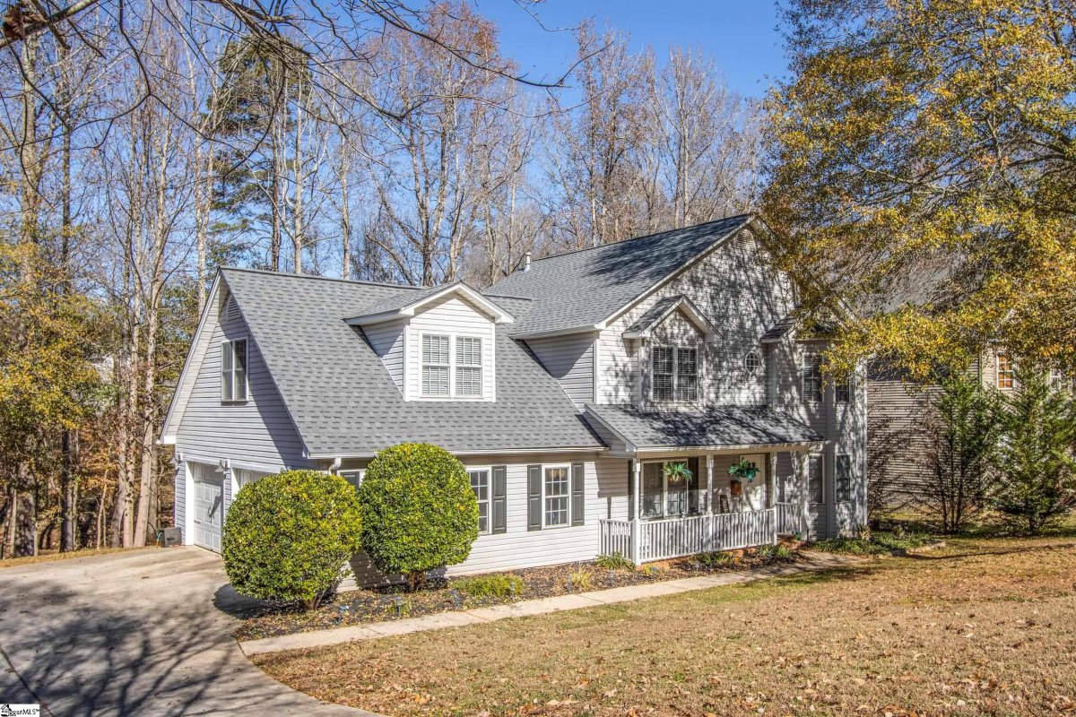 120 Courtneybrook Trail