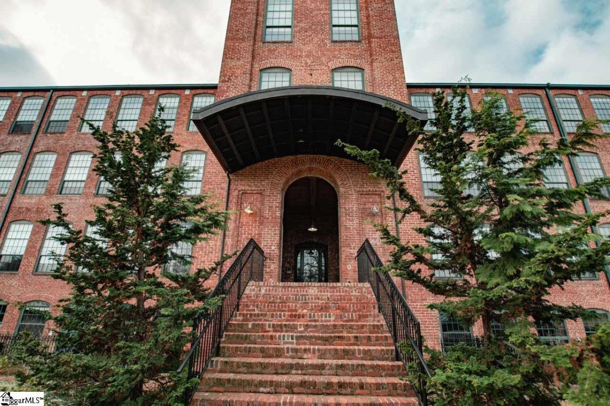 400 Mills Avenue #423