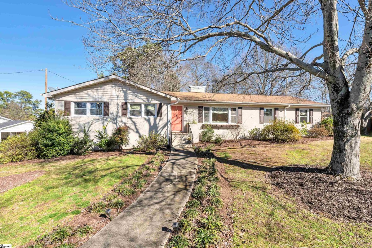 2 Selwyn Drive