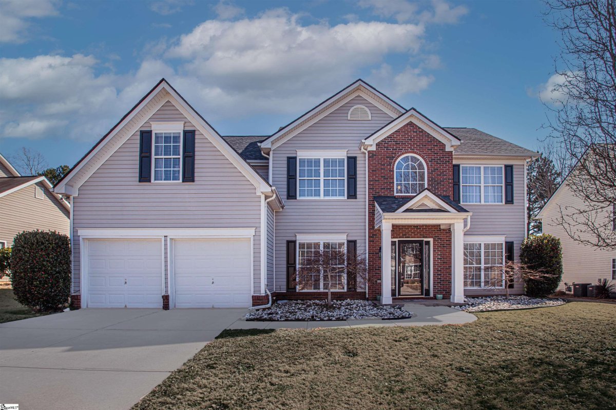 8 Springleaf Court