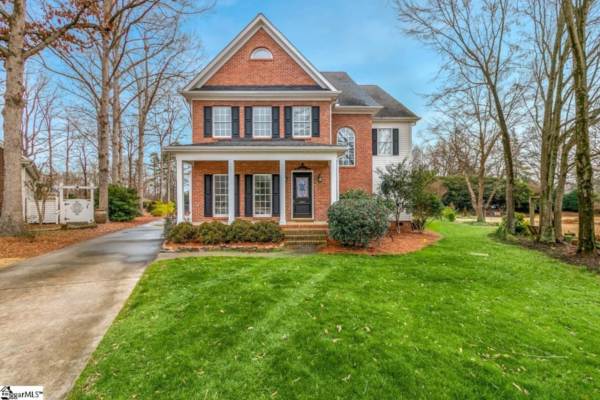 4 Cupola Court