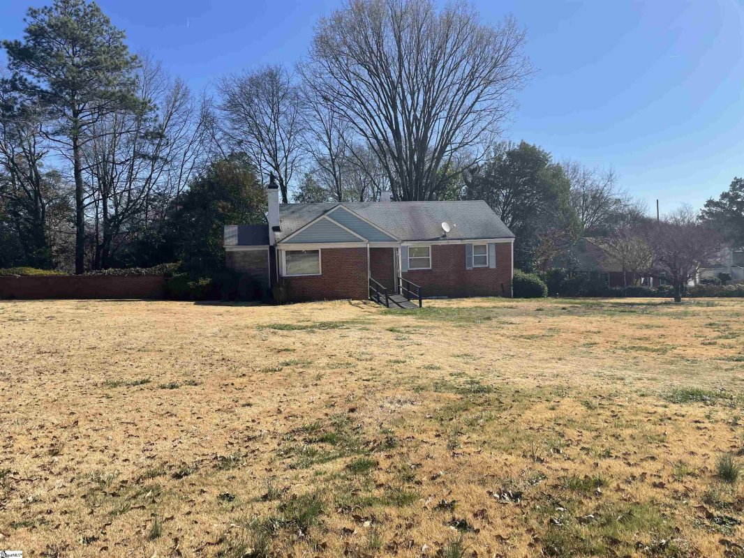 8 Glenwood Lane