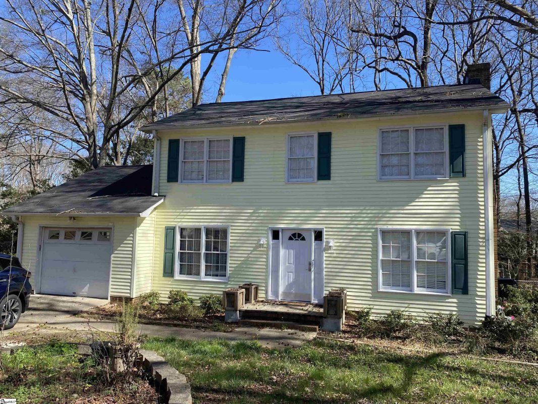 110 Lexington Court