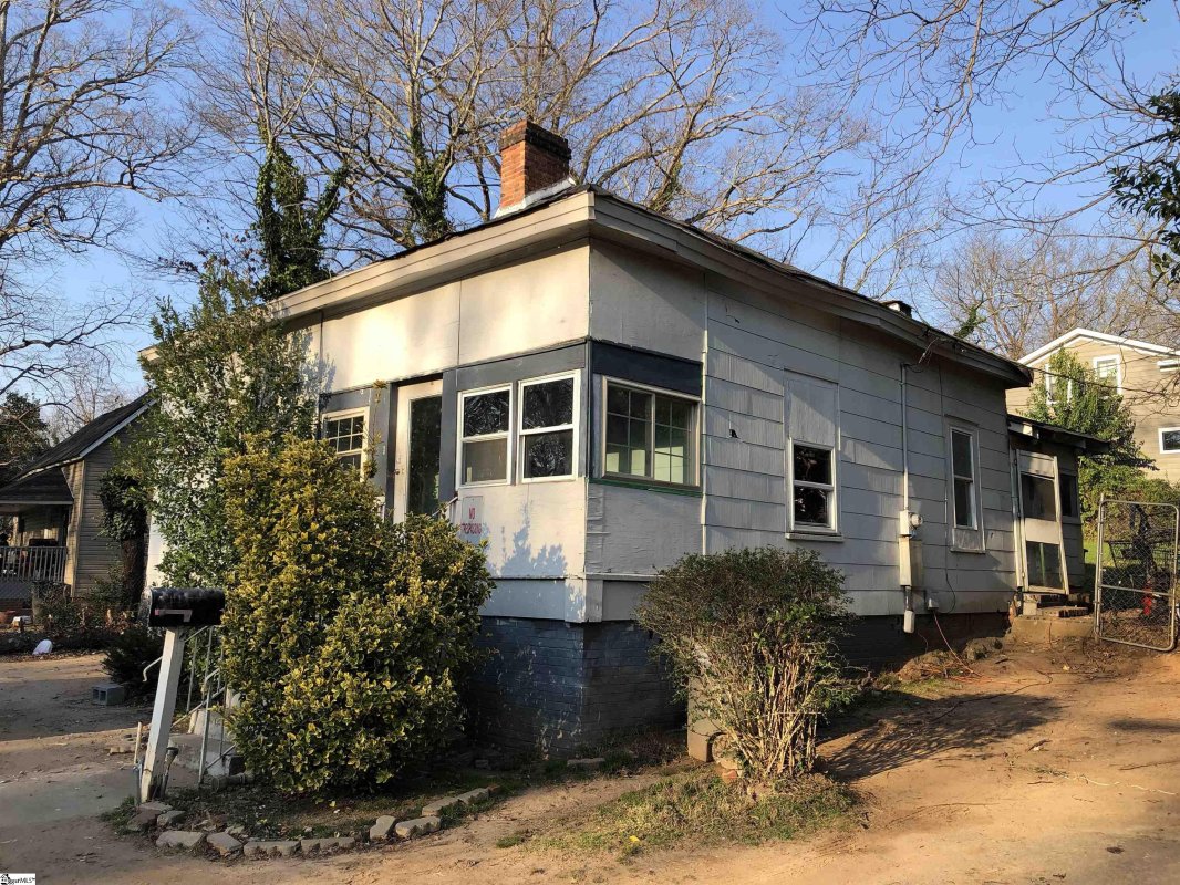 205 Guess Street