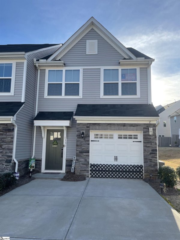 131 Roseridge Drive