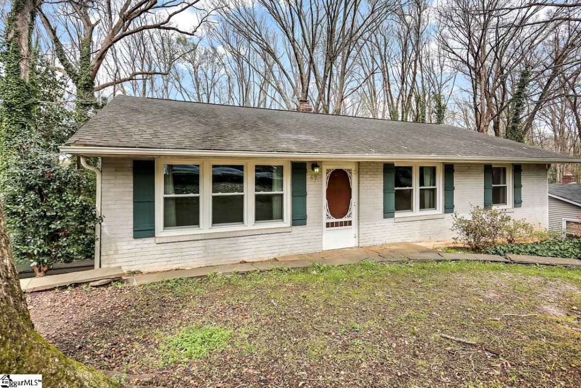 62 Kirkwood Lane