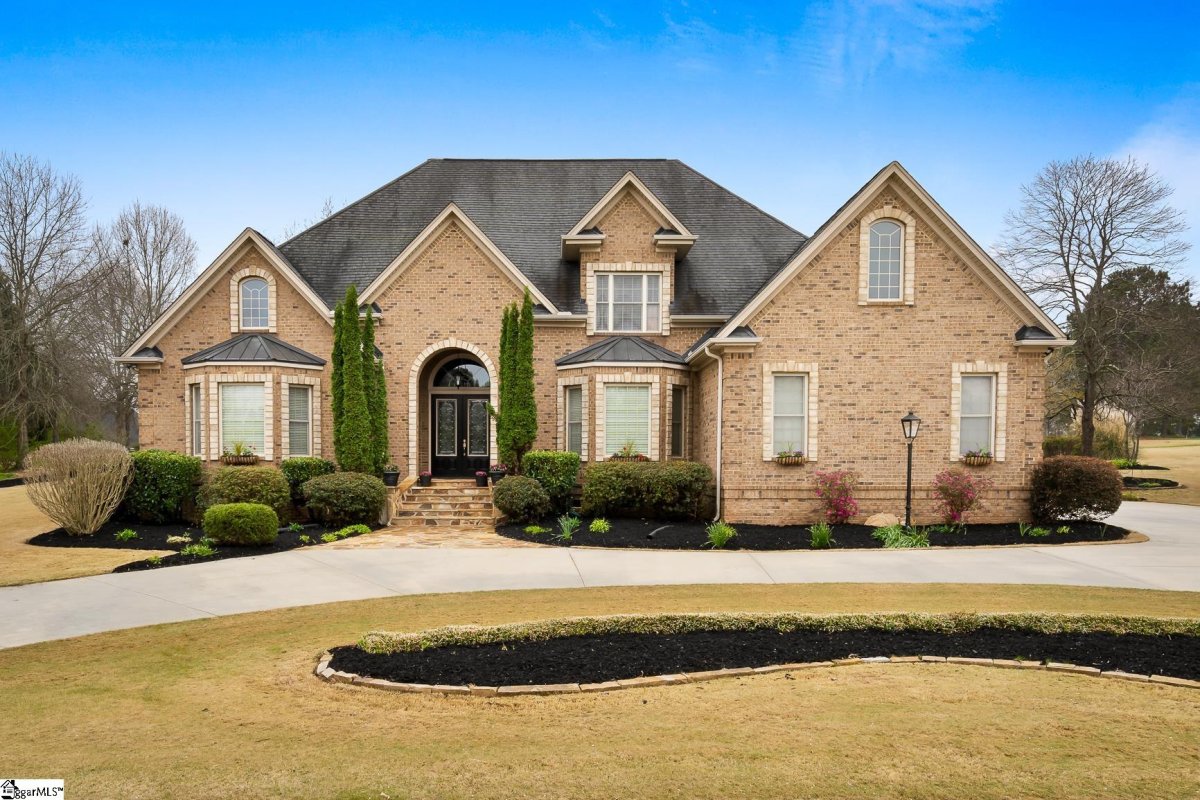 653 Driftwood Drive