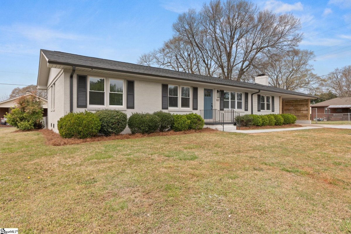 102 Bear Drive