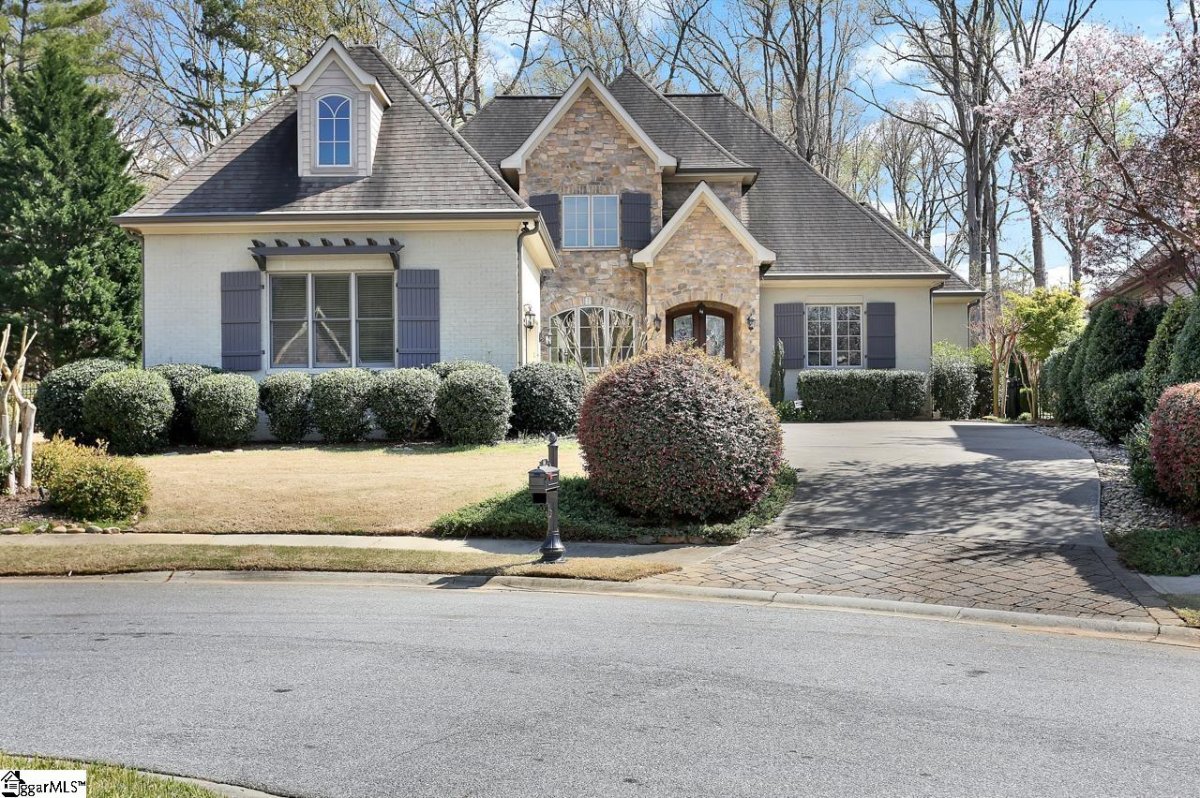 14 Travertine Court