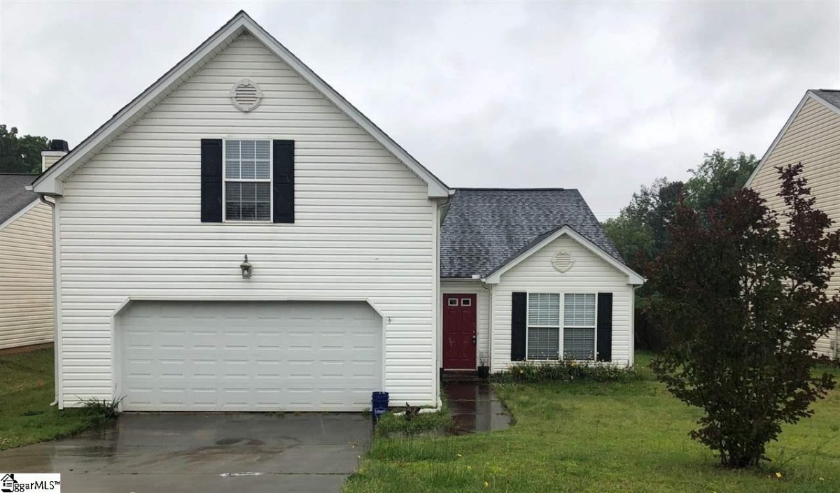 212 Clay Thorn Court