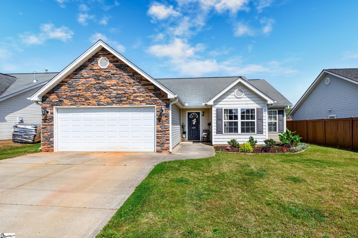 326 Rivers Edge Circle