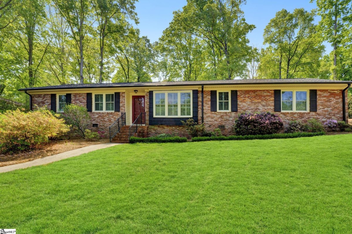 3 Hillbrook Road