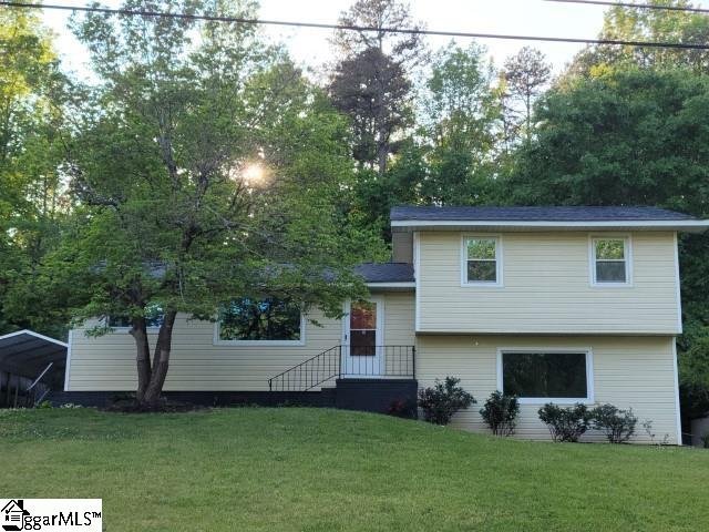 405 Fernleaf Drive