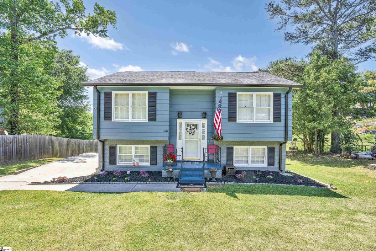 600 Westchester Road