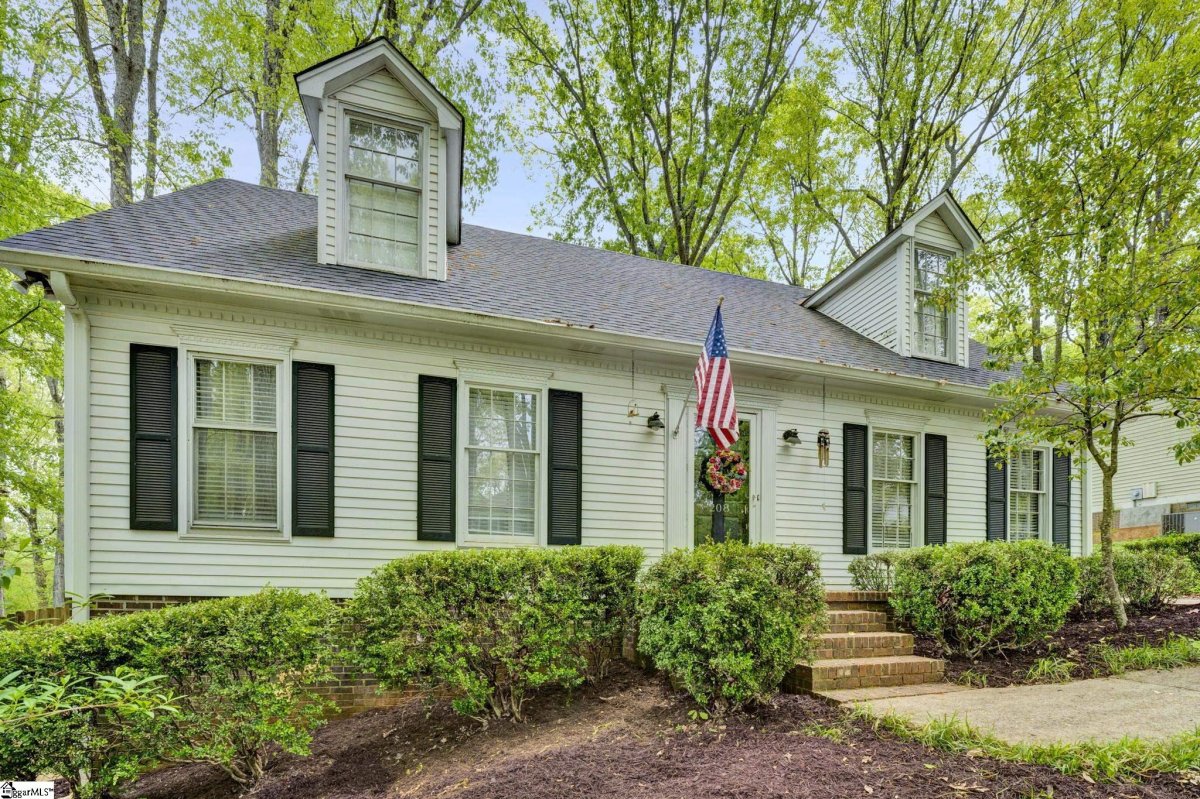208 Tarleton Way