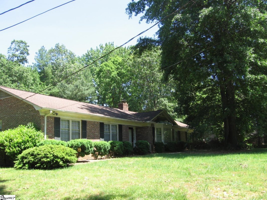 6 Gladesworth Drive