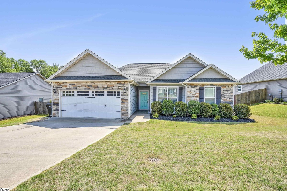 128 Alberta Circle