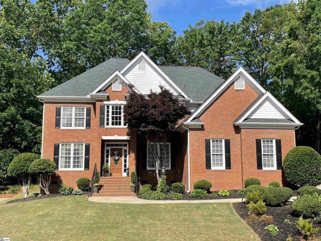 305 Trotters Field Way