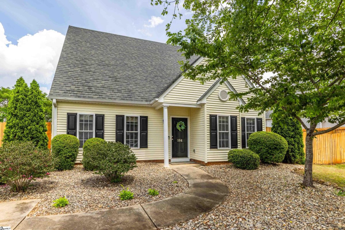 104 Glazed Oak Drive