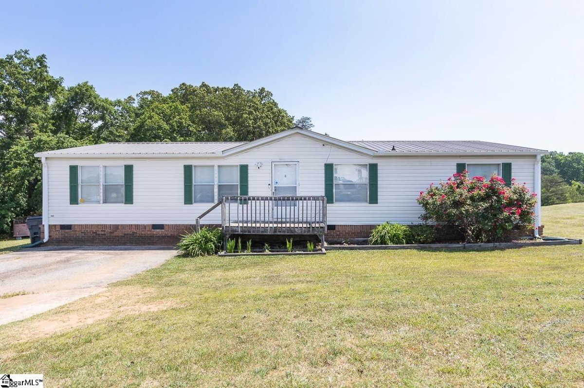 112 Sterling Bridge Road