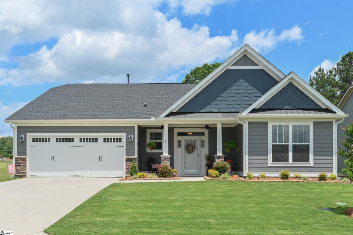 29 Bishop Lake Way
