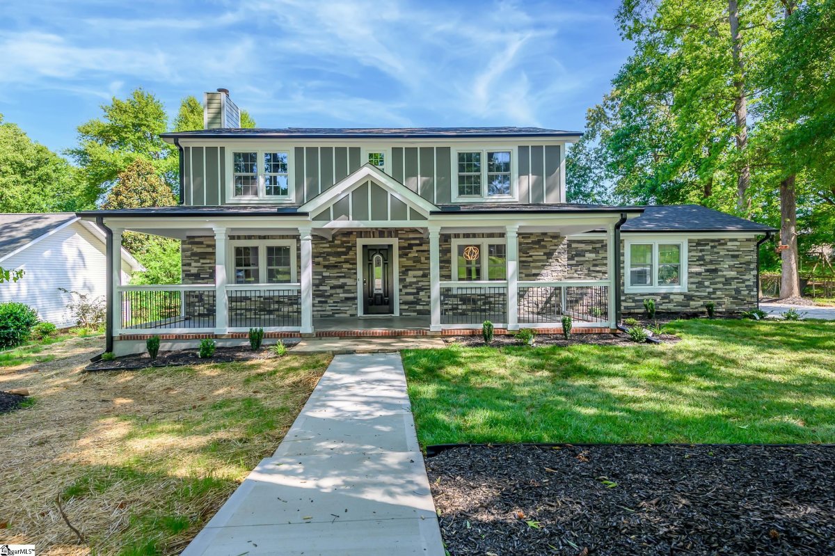 404 Brentwood Way