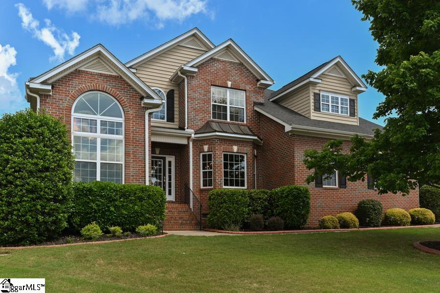 502 Gladstone Way