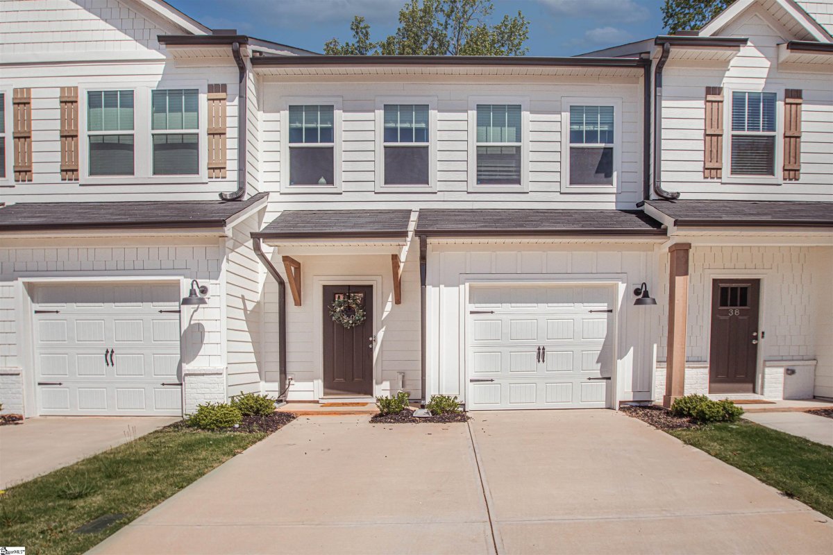 40 Grey Oak Trail