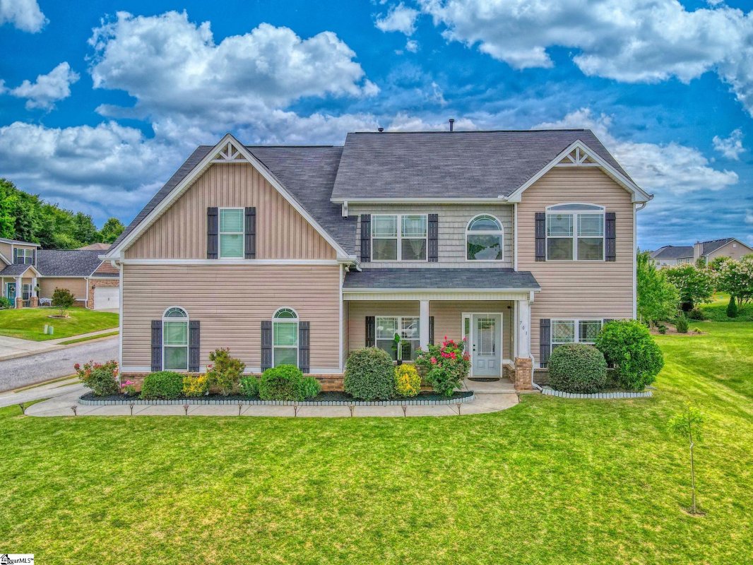 701 Heathridge Court